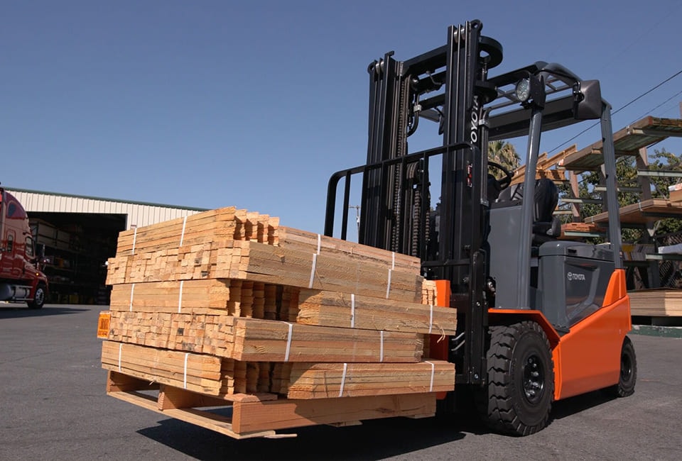 Forklifts for Lumber Yards & Sawmills Toyota Forklifts