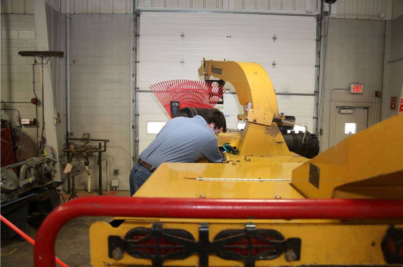 Service Department Equipment Service Vermeer Canada
