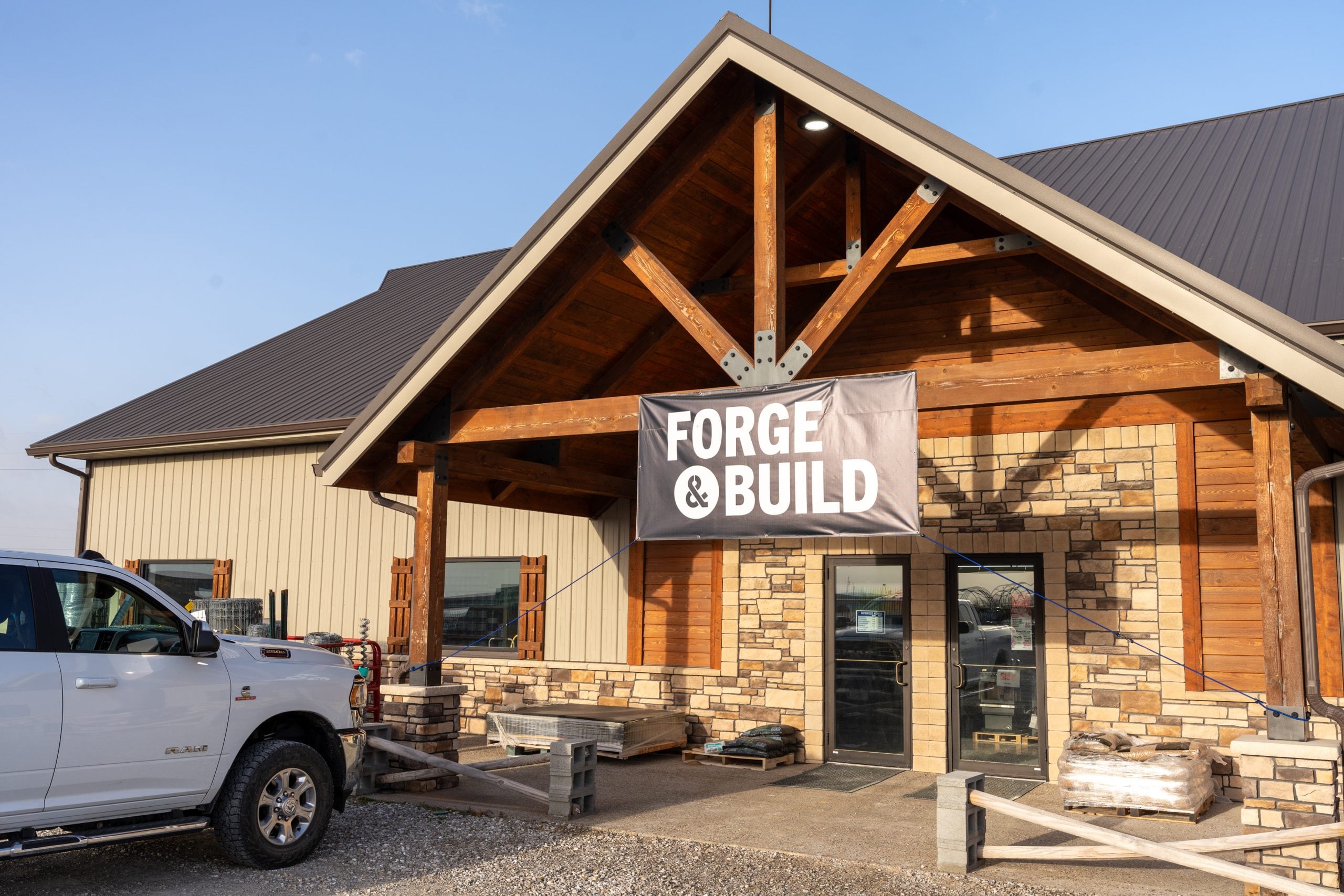 Your Partner for Building Materials & Advice | Forge & Build