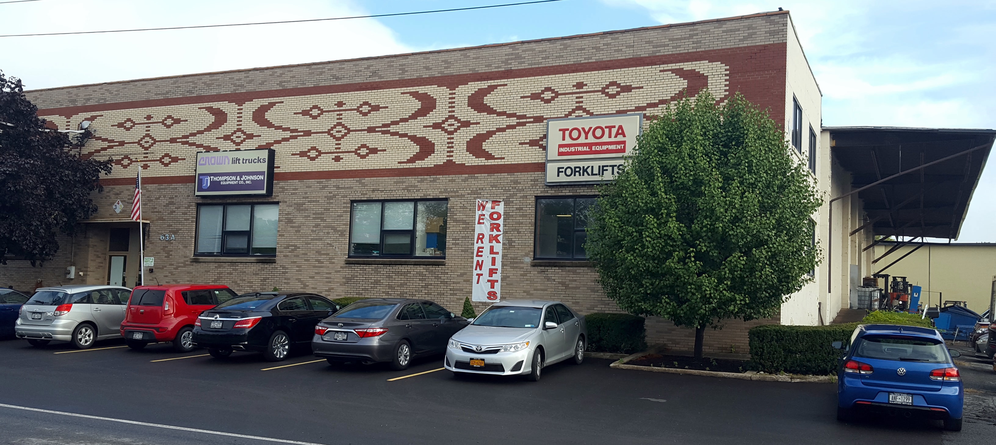 New & Used Forklift & Material Handling Equipment Dealership in